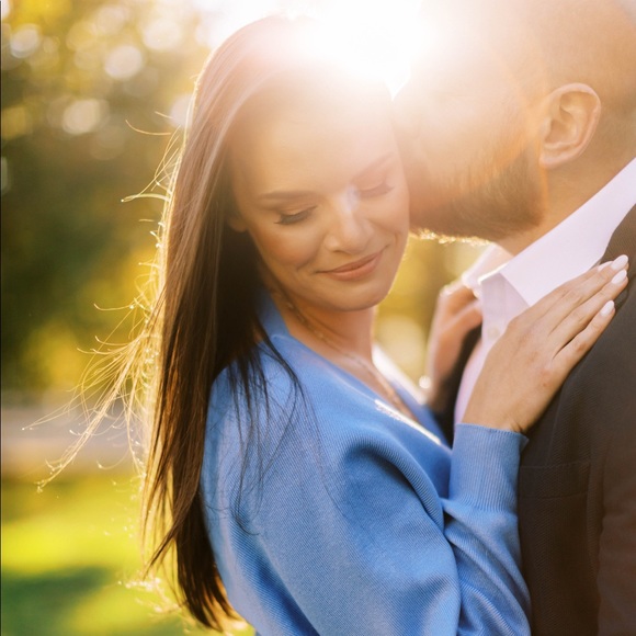 Meet your Posher, Taylor - Picture 4 of 6